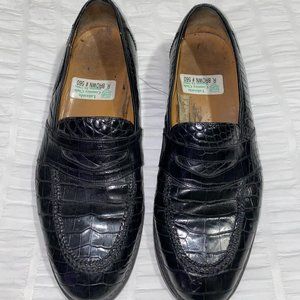 Black leather croc pattern dress shoes